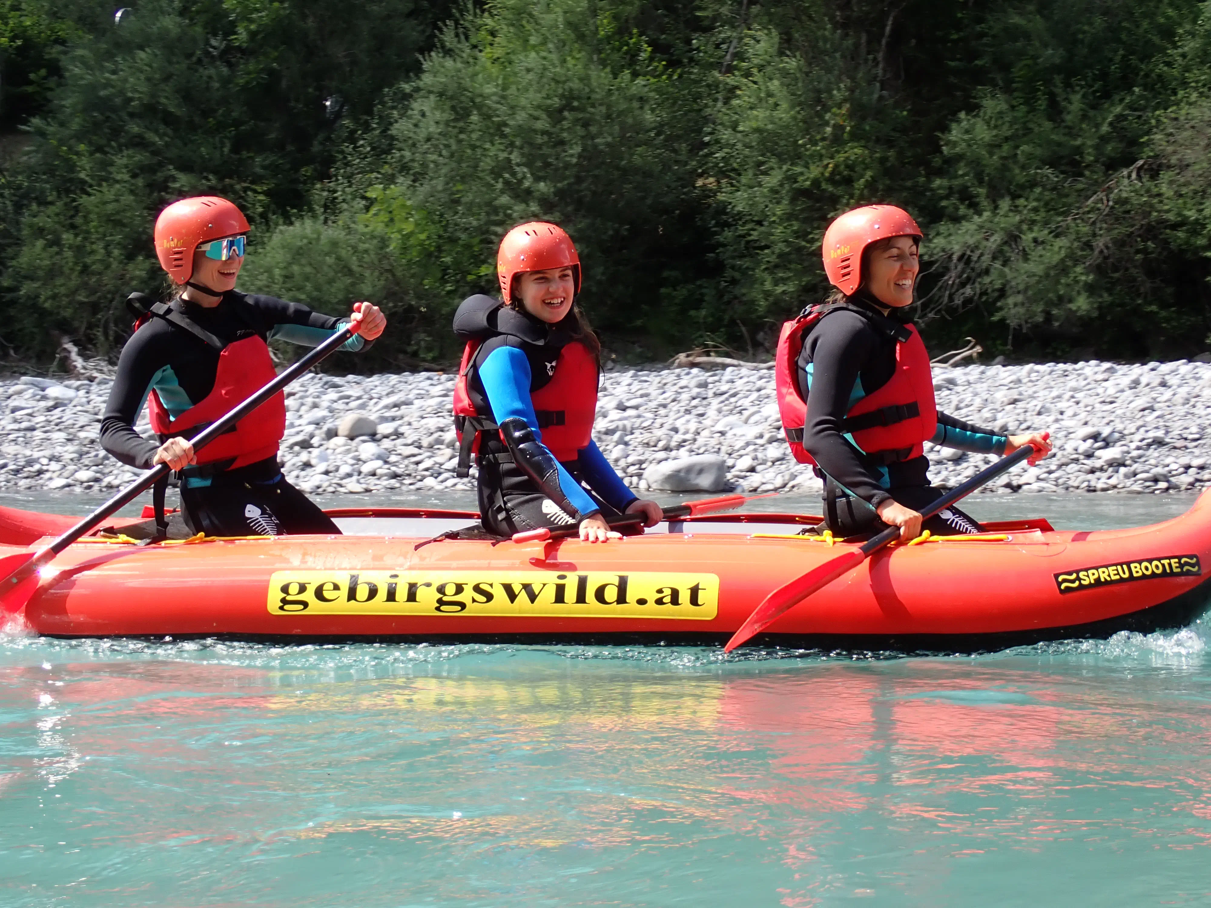 Familienplanschen im Naturpool