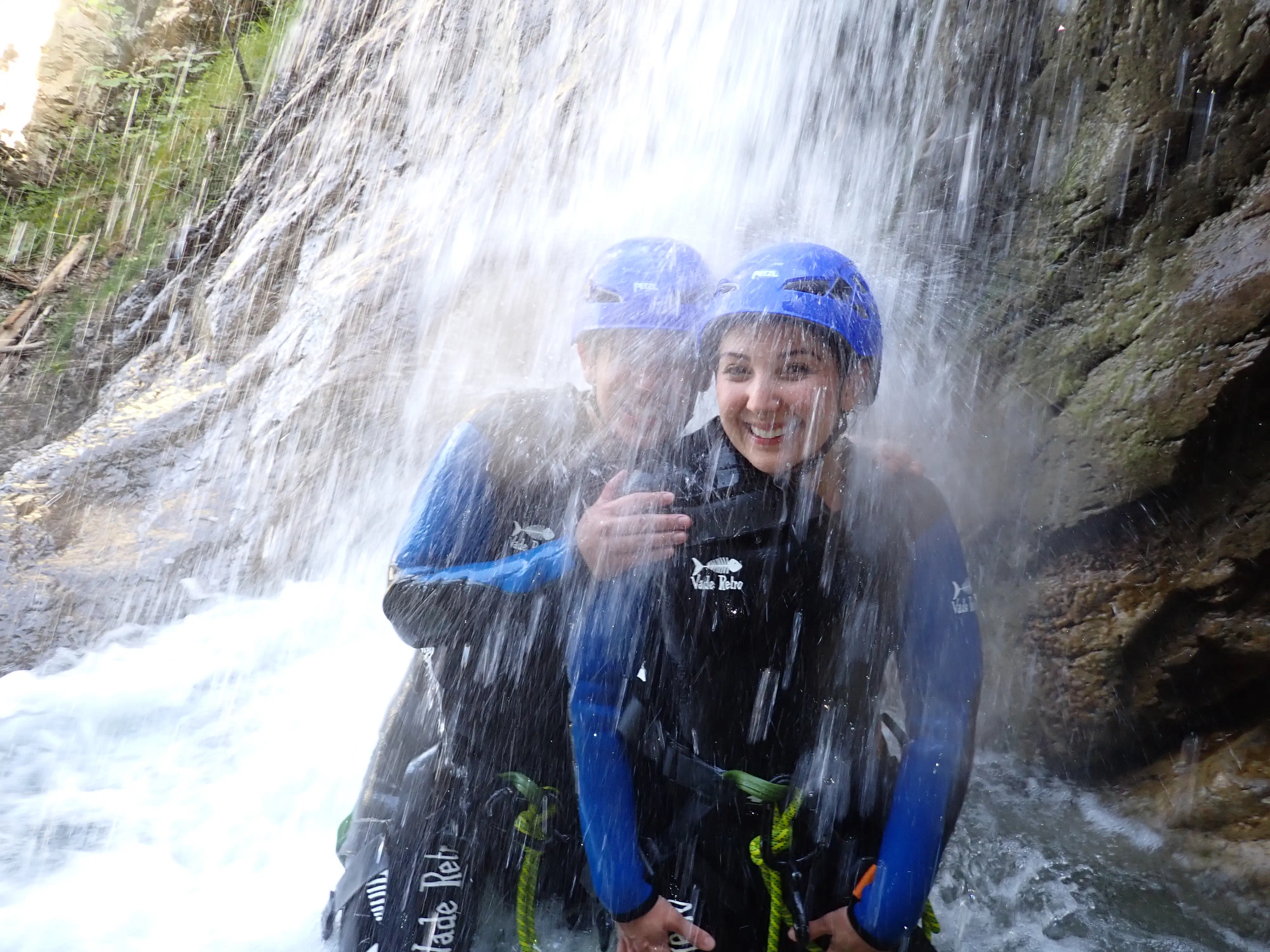 Familienplanschen im Naturpool